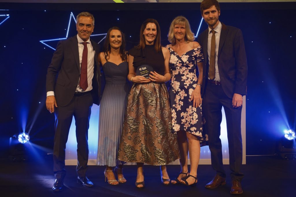 Tes Schools Awards 2023 - Specialist Provision School of the Year (Low res)